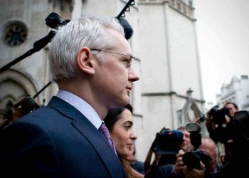 ASSANGE