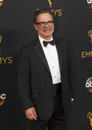 'Bosom Buddies' Star Peter Scolari Dies at 66 Scolari