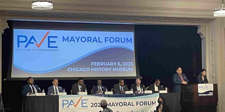 Mayor Hopefuls Discuss Issues at Forum