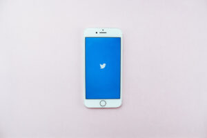 Twitter Removes Requirement to Login Conducive to Viewing Tweets Twitter