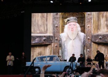Michael Gambon