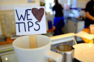 Subminimum Wages for Tipped Workers Phased Out in Chicago subminimum wage
