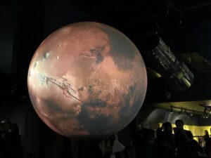 Mars 