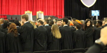 Scholarships Benefits and Oppositions