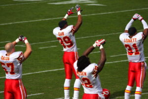 One Person Dies and 21 Injured at Kansas City Parade Parade