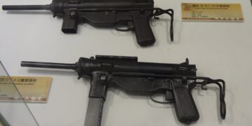 Gun