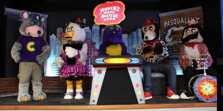 Chuck E. Cheese