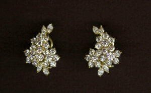 Hispanic Man Attacked After Buying $13k Earrings for Only $13 Hispanic