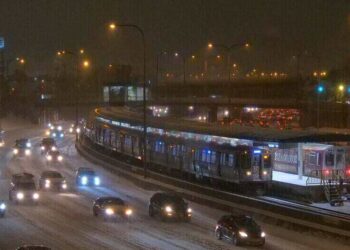 4 People Killed on Chicago CTA Blue Line